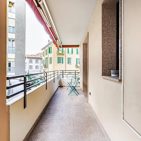 Apartman Caniggia 2 With Terrace In