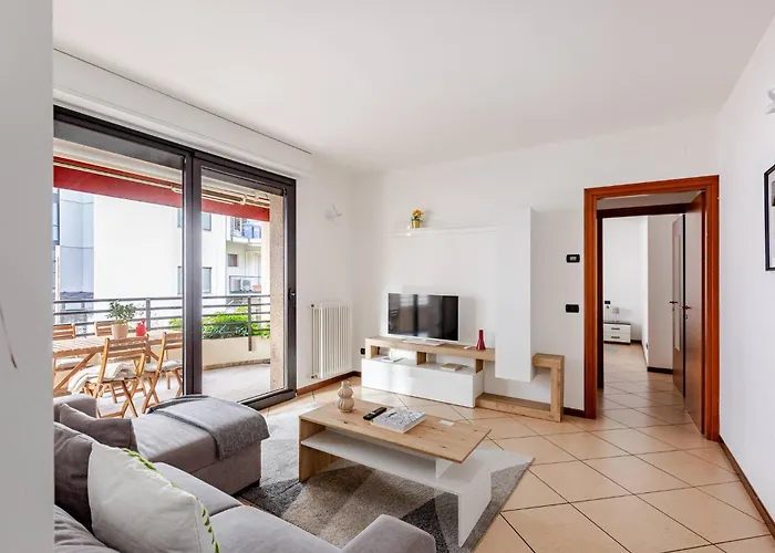 Apartamento In Como