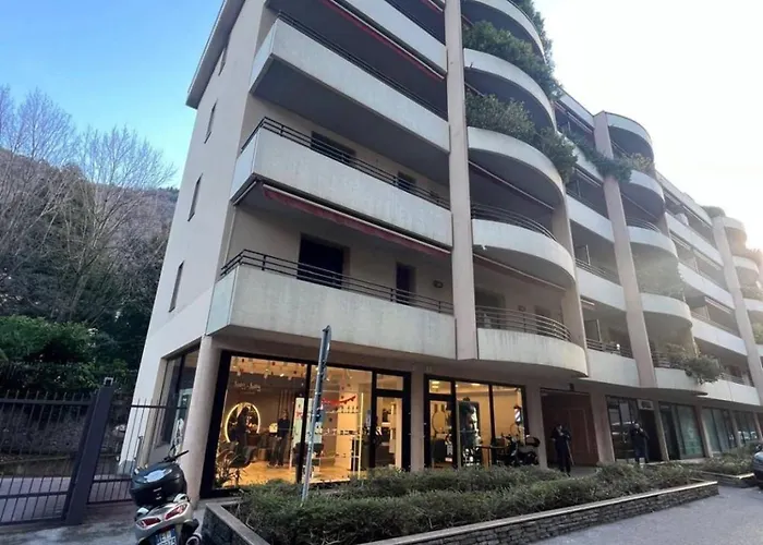 Apartamento In *