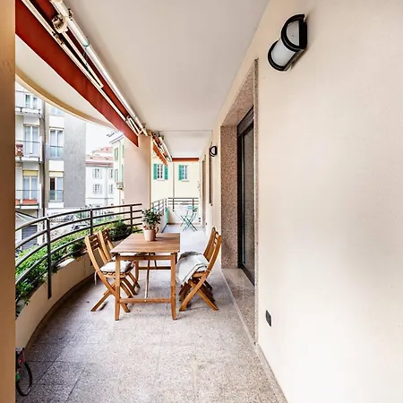 In Apartament Como